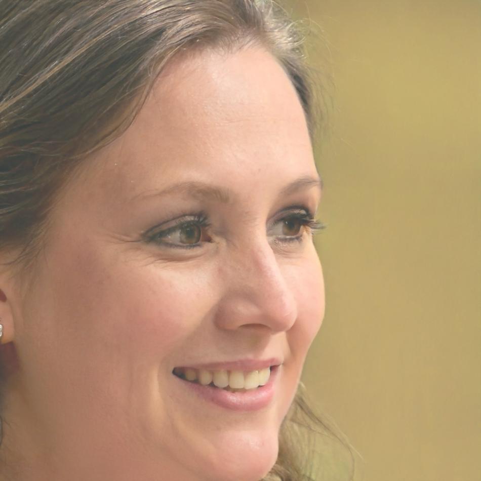 Portrait der Technik-Expertin Sarah